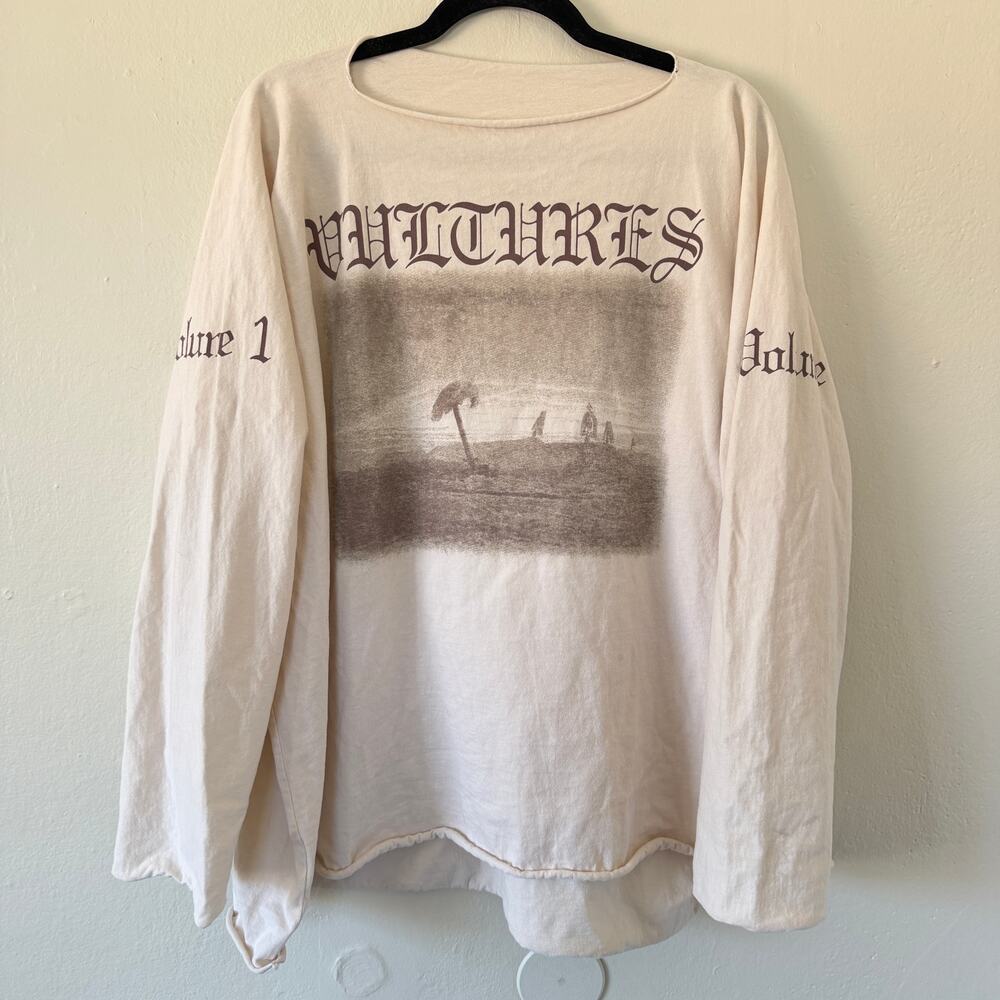 YZY Vultures Volume 1 Long sleeve shirt